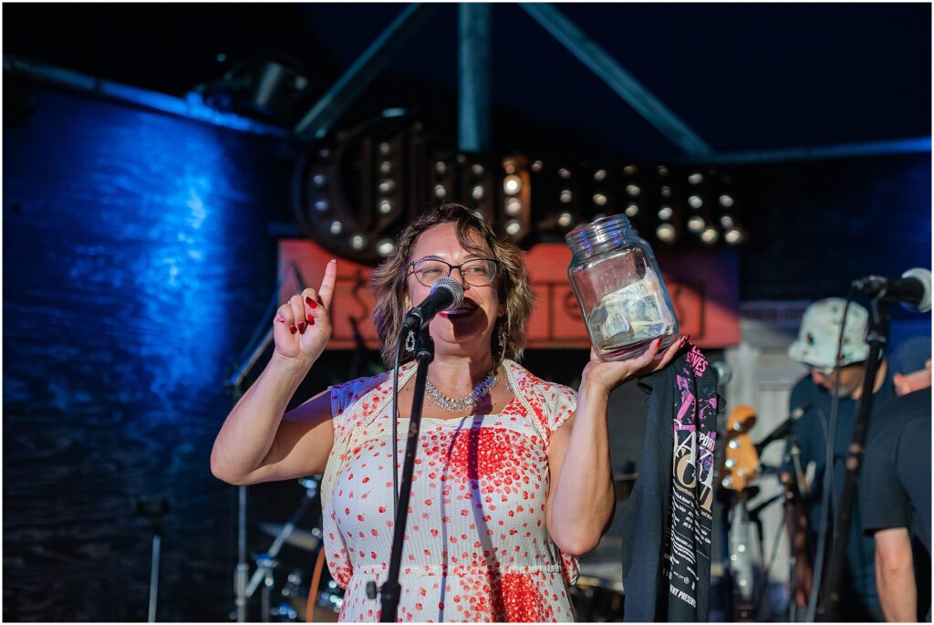 The Support Sake Tour! American rock band, The Falling Doves, traveled around Japan to perform their music and help bring some awareness to the diminishing Japanese sake industry by bridging music and culture. - SURFERS, Zushi Beach