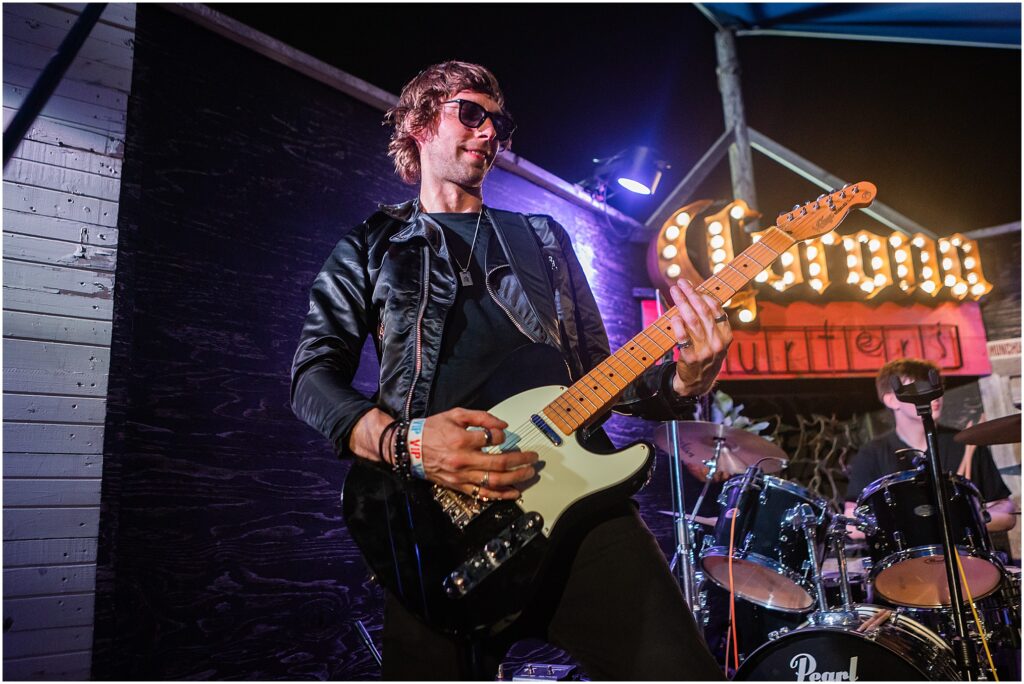 The Support Sake Tour! American rock band, The Falling Doves, traveled around Japan to perform their music and help bring some awareness to the diminishing Japanese sake industry by bridging music and culture. - SURFERS, Zushi Beach
