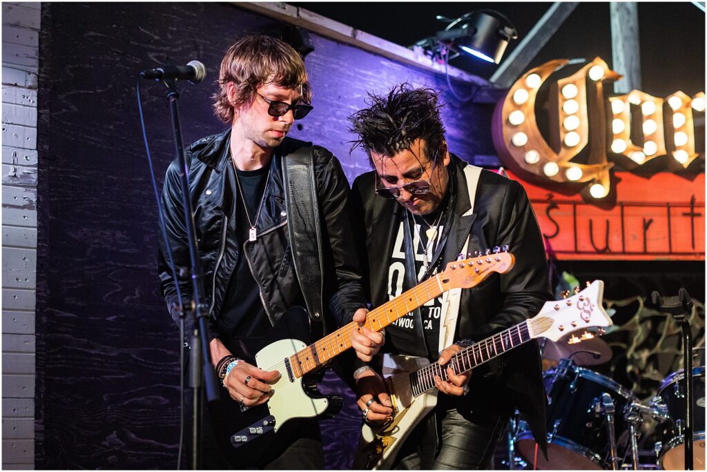 The Support Sake Tour! American rock band, The Falling Doves, traveled around Japan to perform their music and help bring some awareness to the diminishing Japanese sake industry by bridging music and culture. - SURFERS, Zushi Beach