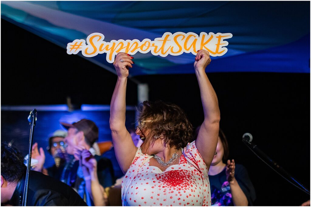 The Support Sake Tour! American rock band, The Falling Doves, traveled around Japan to perform their music and help bring some awareness to the diminishing Japanese sake industry by bridging music and culture. - SURFERS, Zushi Beach