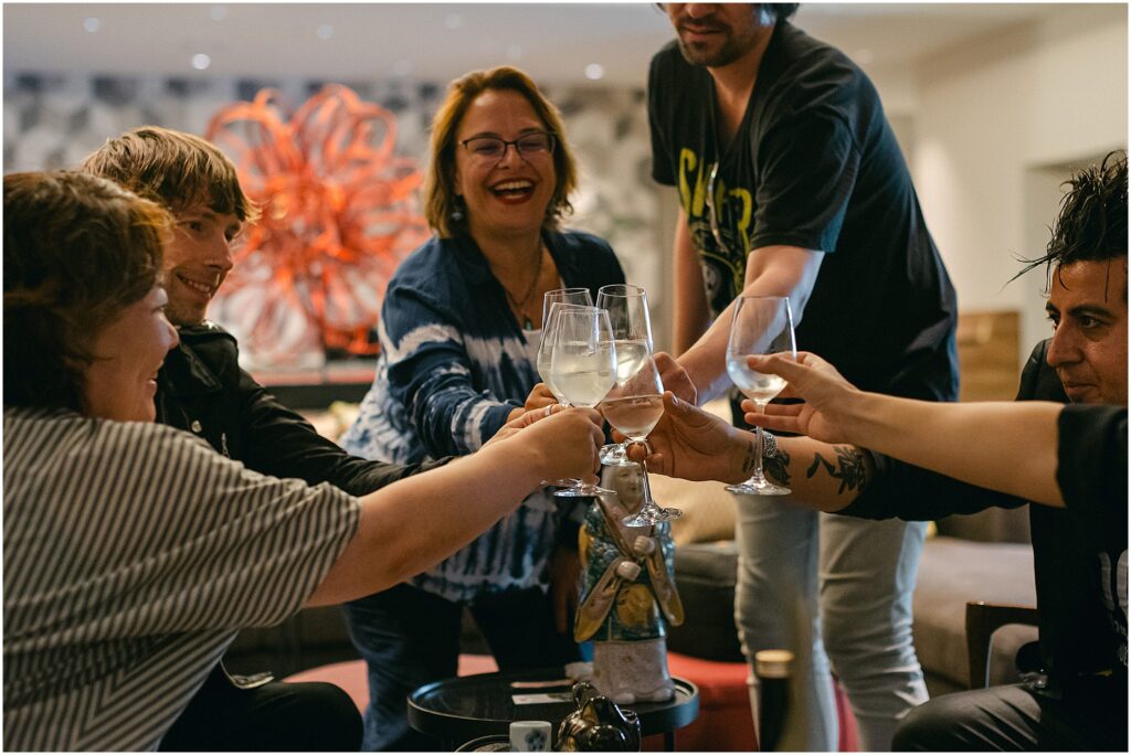 The Support Sake Tour! American rock band, The Falling Doves, traveled around Japan to perform their music and help bring some awareness to the diminishing Japanese sake industry by bridging music and culture. - Seiko Kinshichi of Matsunami Shuzo.