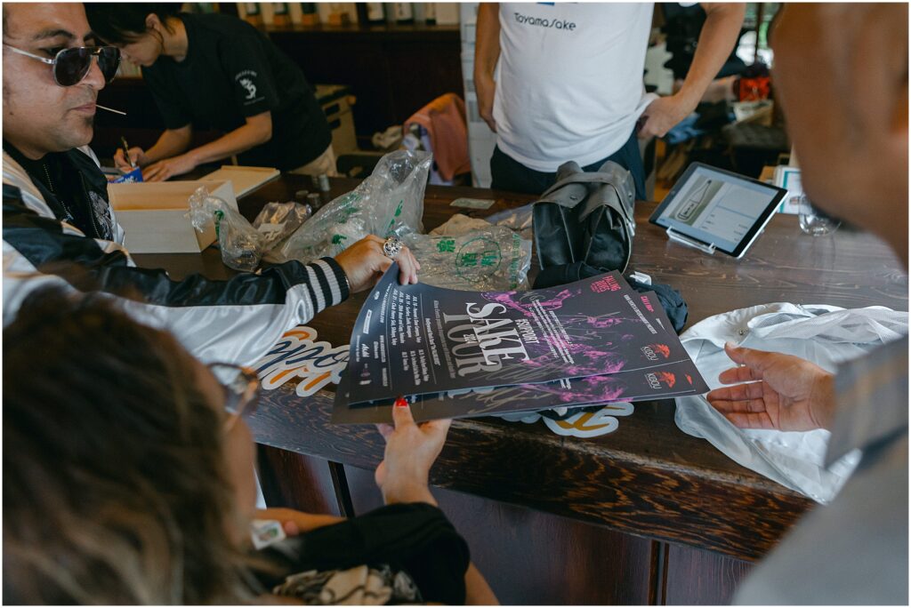 The Support Sake Tour! American rock band, The Falling Doves, traveled around Japan to perform their music and help bring some awareness to the diminishing Japanese sake industry by bridging music and culture. - Masuizumi Saseki. Masuda Sake Company located in Iwase, Toyama.