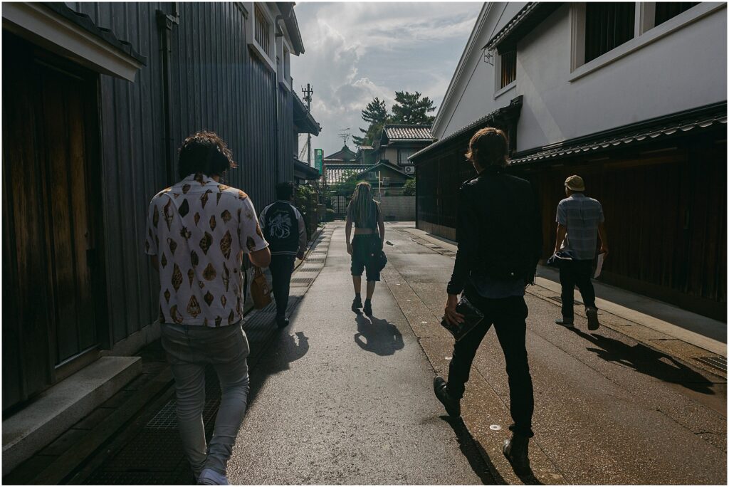 The Support Sake Tour! American rock band, The Falling Doves, traveled around Japan to perform their music and help bring some awareness to the diminishing Japanese sake industry by bridging music and culture. - Masuizumi Saseki. Masuda Sake Company located in Iwase, Toyama.
