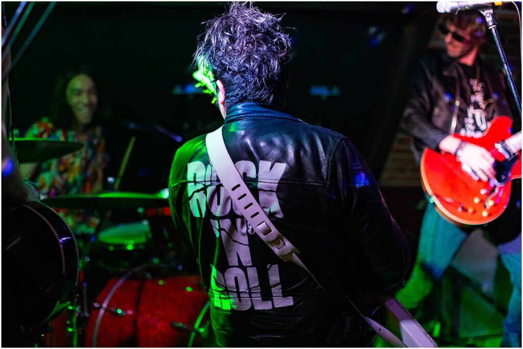 The Support Sake Tour! American rock band, The Falling Doves, traveled around Japan to perform their music and help bring some awareness to the diminishing Japanese sake industry by bridging music and culture. - Shibuya, Tokyo - Ruby Room.